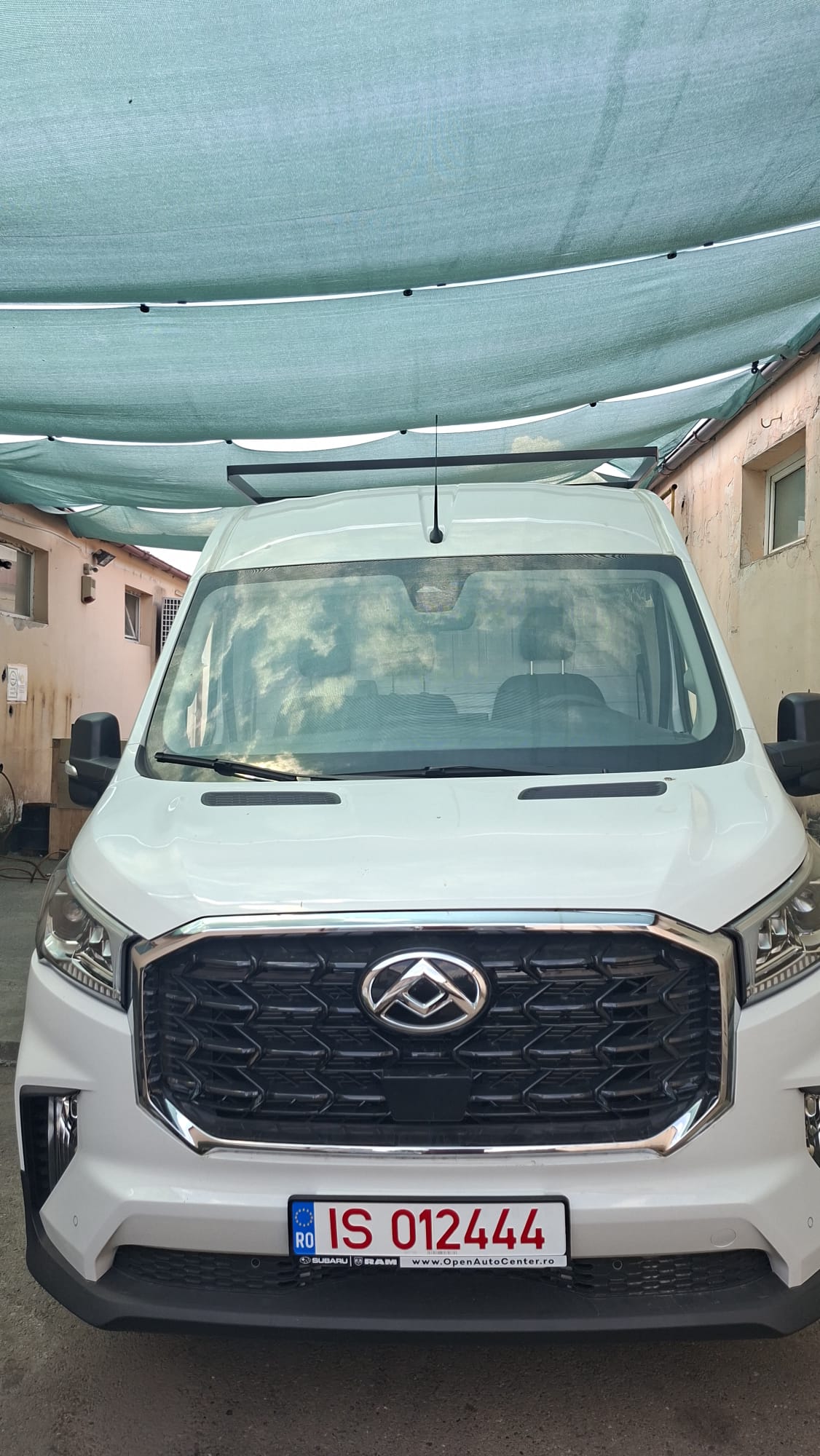 Roof Rack / Portbagaj Profesional AUTOUTILITARA -  Maxus Deliver 9 (Diesel)