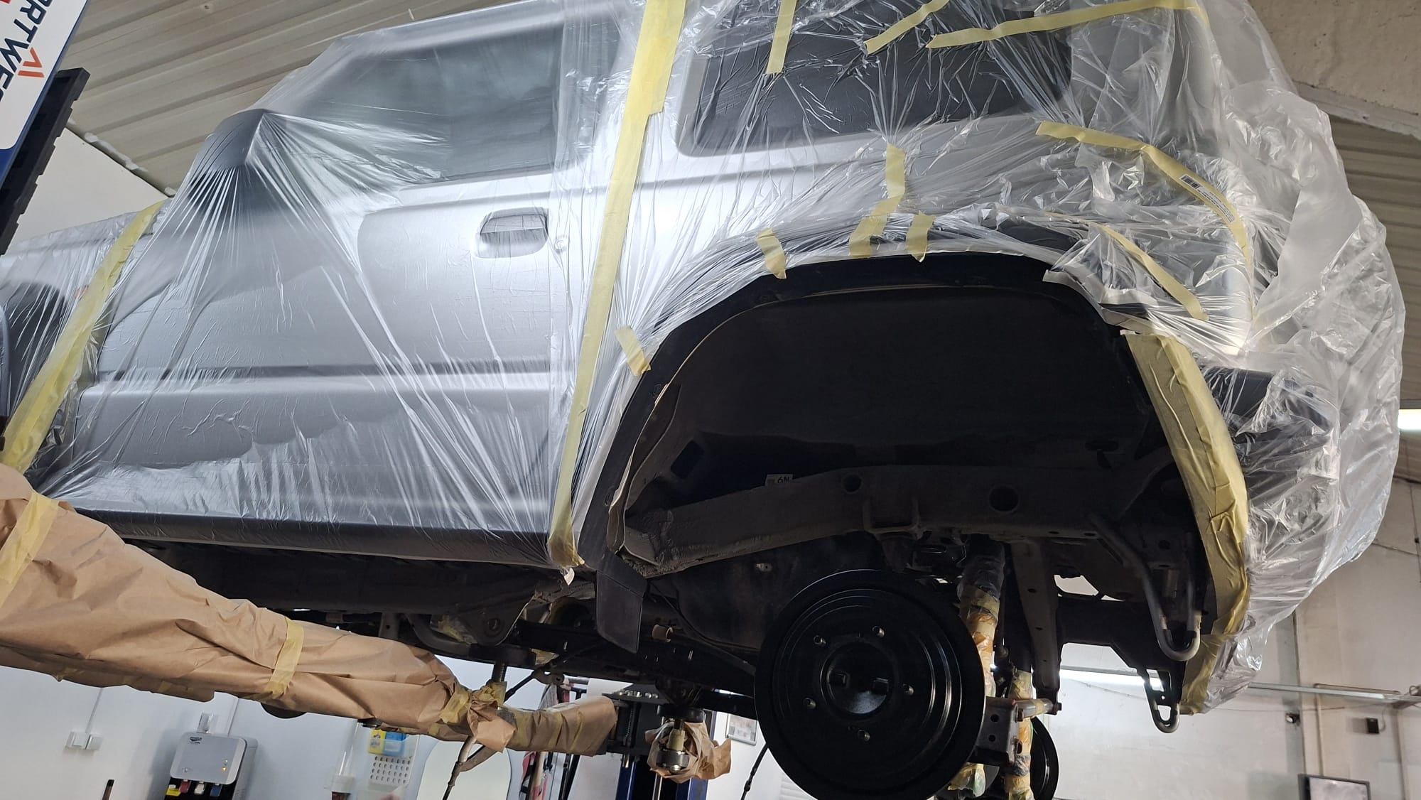 Curatare cu Gheata Carbonica si Antifonare Profesionala Sasiu Suzuki Jimny 2023